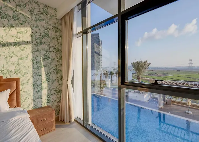 Elegant 2-Br Gem Quick Access Downtown Dubai